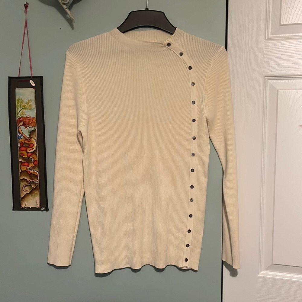 Brand new cream Tea n Rose sweater